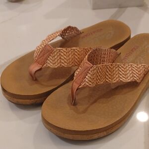 CALI SKECHERS YOGA FOAM WOMEN'S SZ 7 SANDALS